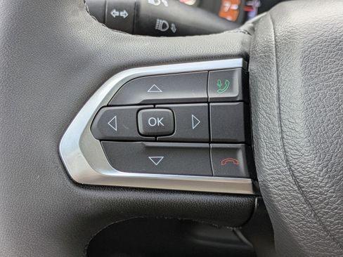 Used 2025 Jeep Compass Limited AWD/4WD image 22