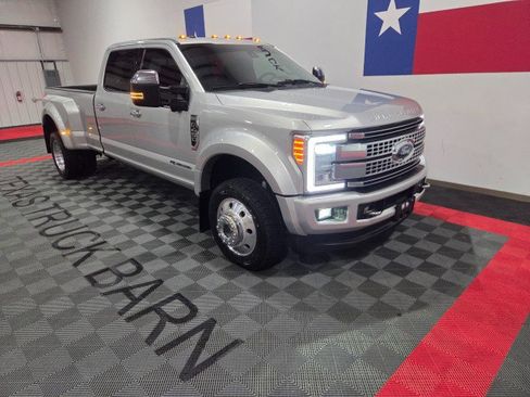 Used 2017 Ford F450 Platinum image 23