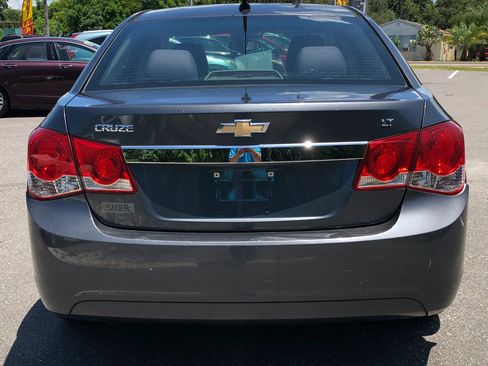 Used 2013 Chevrolet Cruze LT image 4