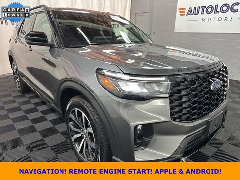 Used 2025 Ford Explorer ST-Line AWD/4WD image 1