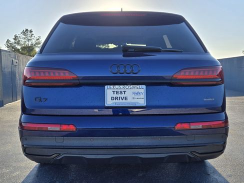 Used 2023 Audi Q7 3.0T Prestige image 4