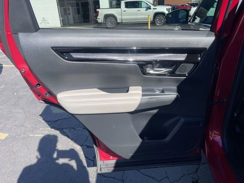 Used 2025 Honda CR-V EX-L image 13