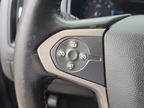 Used 2017 Chevrolet Colorado Z71 image 19