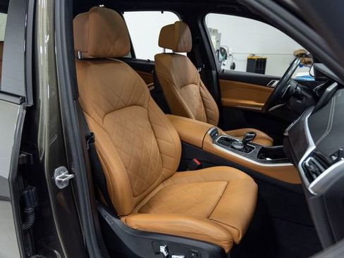 Certified 2023 BMW X5 xDrive40i w/ Executive Package AWD/4WD image 25