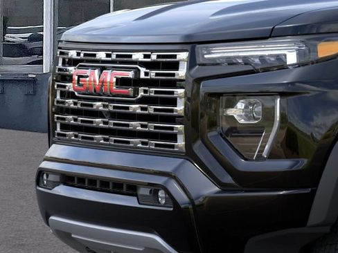 New 2026 GMC Canyon Denali AWD/4WD image 13