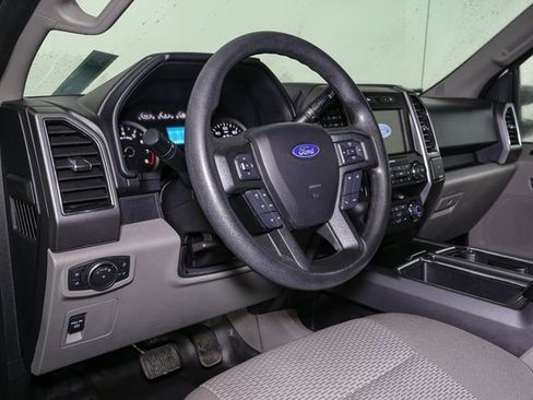 Used 2020 Ford F150 XLT image 18