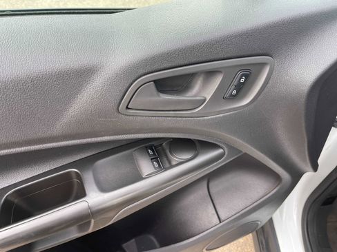Used 2015 Ford Transit Connect XL image 22
