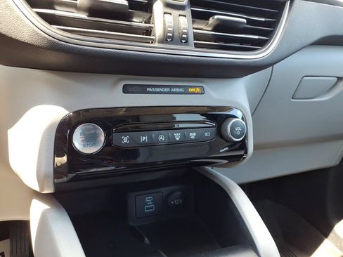 Used 2023 Ford Escape Platinum AWD/4WD image 20