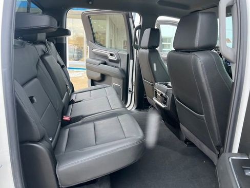 Certified 2025 Chevrolet Silverado 1500 LTZ w/ Technology Package image 21