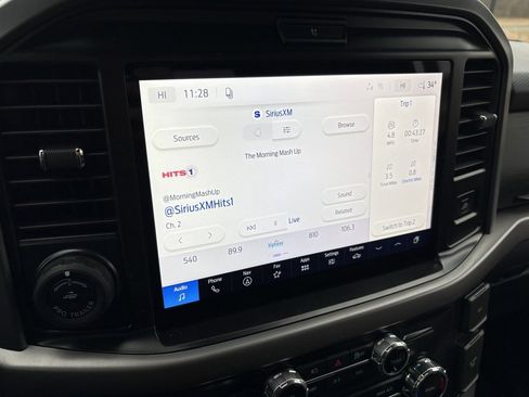 New 2026 Ford F150 XLT w/ Equipment Group 302A MID image 39