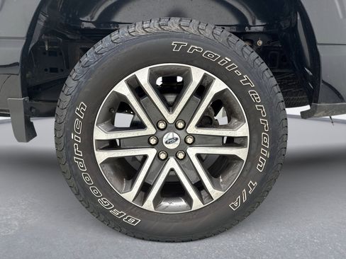 Used 2023 Ford F150 XL w/ STX Appearance Package AWD/4WD image 12