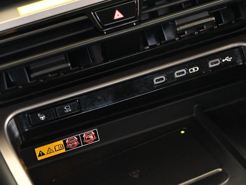 Used 2024 Lexus TX 500h AWD w/ Technology Package image 21