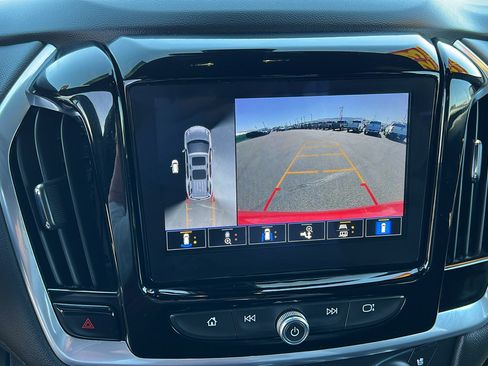 Used 2023 Chevrolet Traverse High Country w/ LPO, Floor Liner Package AWD/4WD image 26