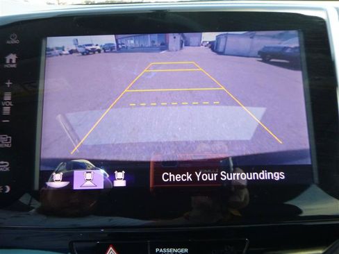 Used 2017 Honda Pilot EX-L image 16