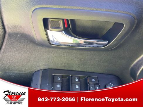 Used 2019 Toyota Tacoma TRD Sport AWD/4WD image 20