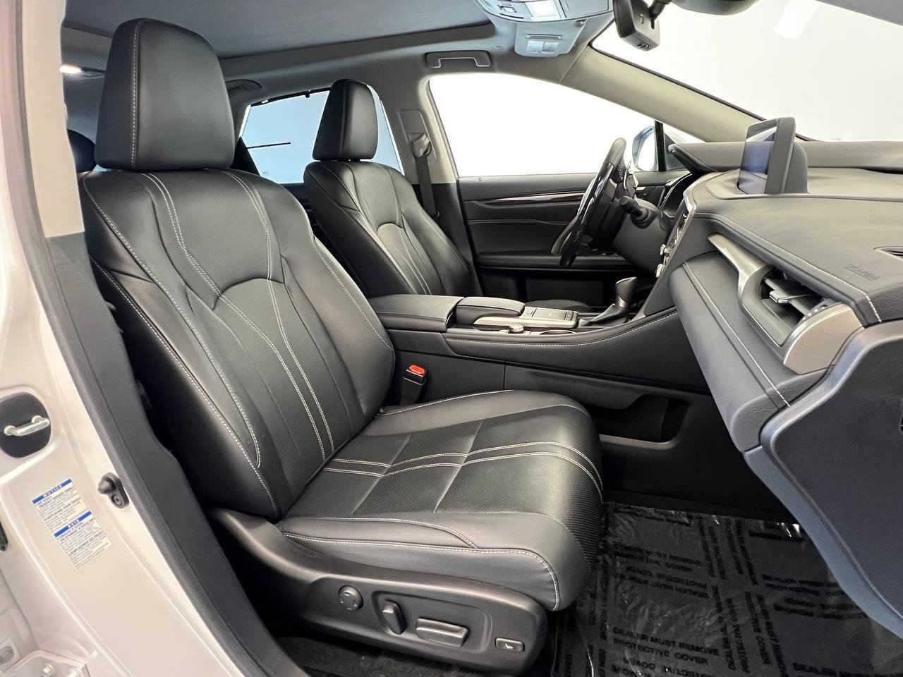 Used 2022 Lexus RX 450h AWD w/ Luxury Package image 12