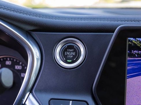 Used 2022 Chevrolet Blazer LT image 27