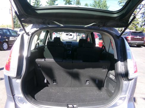 Used 2010 MAZDA MAZDA5 Sport w/ Popular Equipment Pkg image 7