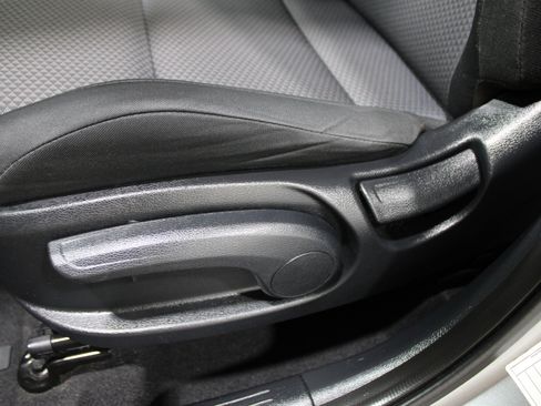 Used 2024 Kia Soul LX w/ Option Group 015 image 4