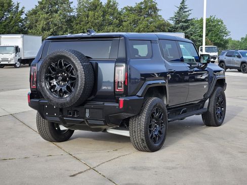 New 2026 GMC Hummer EV SUV AWD/4WD image 3