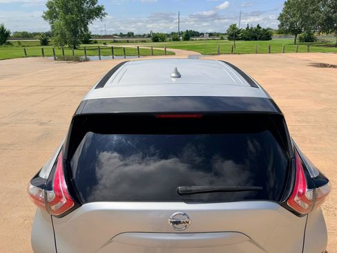 Used 2016 Nissan Murano S FWD image 8