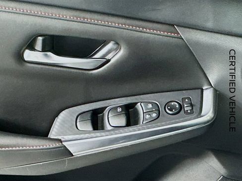 Certified 2024 Nissan Sentra SR w/ SR Premium Package FWD image 18