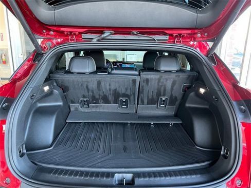 Used 2025 Chevrolet Blazer EV LT image 14