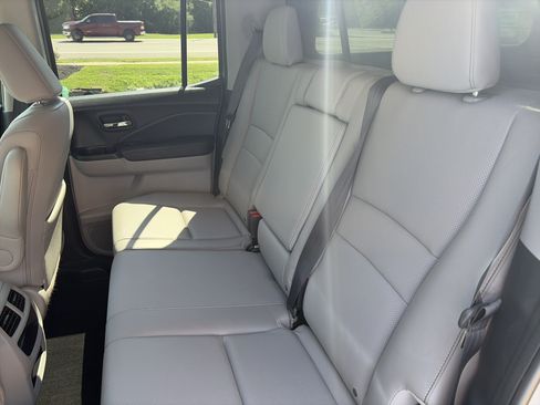 Used 2021 Honda Ridgeline RTL image 13