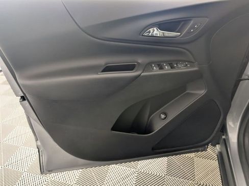 Certified 2024 Chevrolet Equinox LT image 10