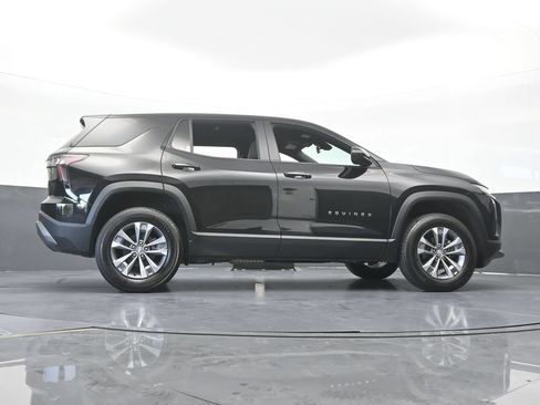 Used 2026 Chevrolet Equinox LT FWD image 61