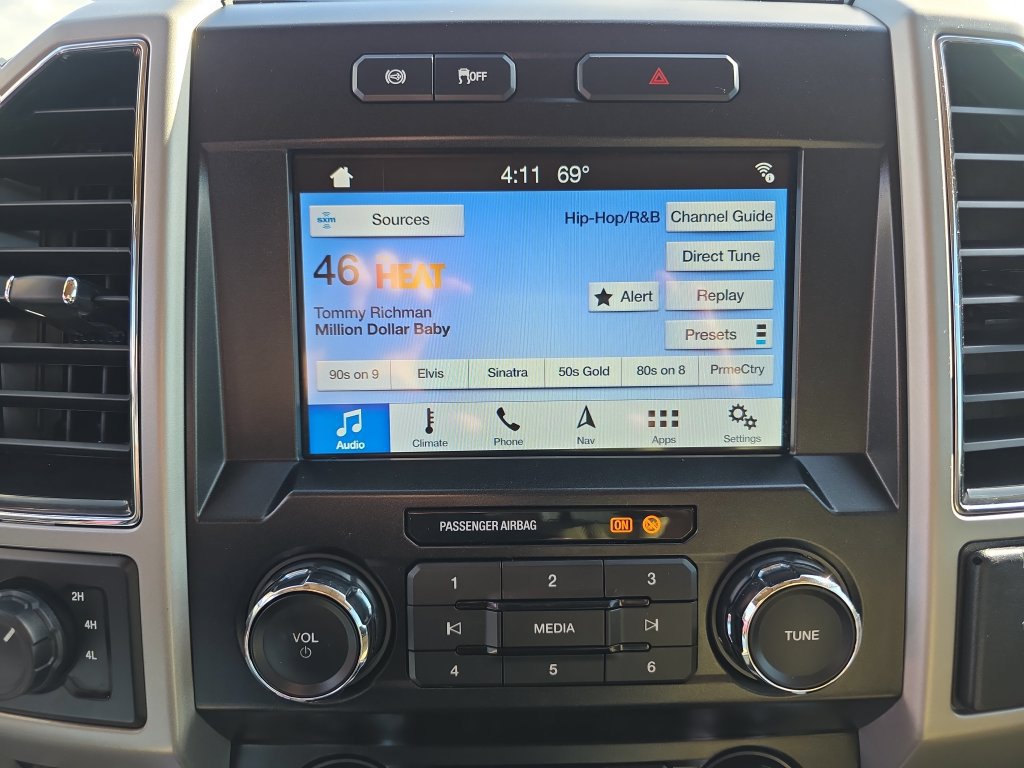 Used 2019 Ford F250 Lariat w/ Lariat Ultimate Package AWD/4WD image 19