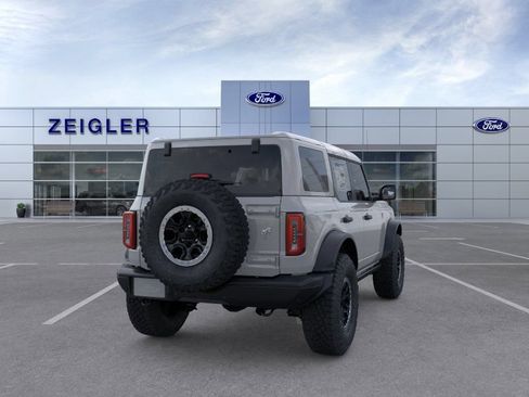 New 2026 Ford Bronco Badlands AWD/4WD image 8