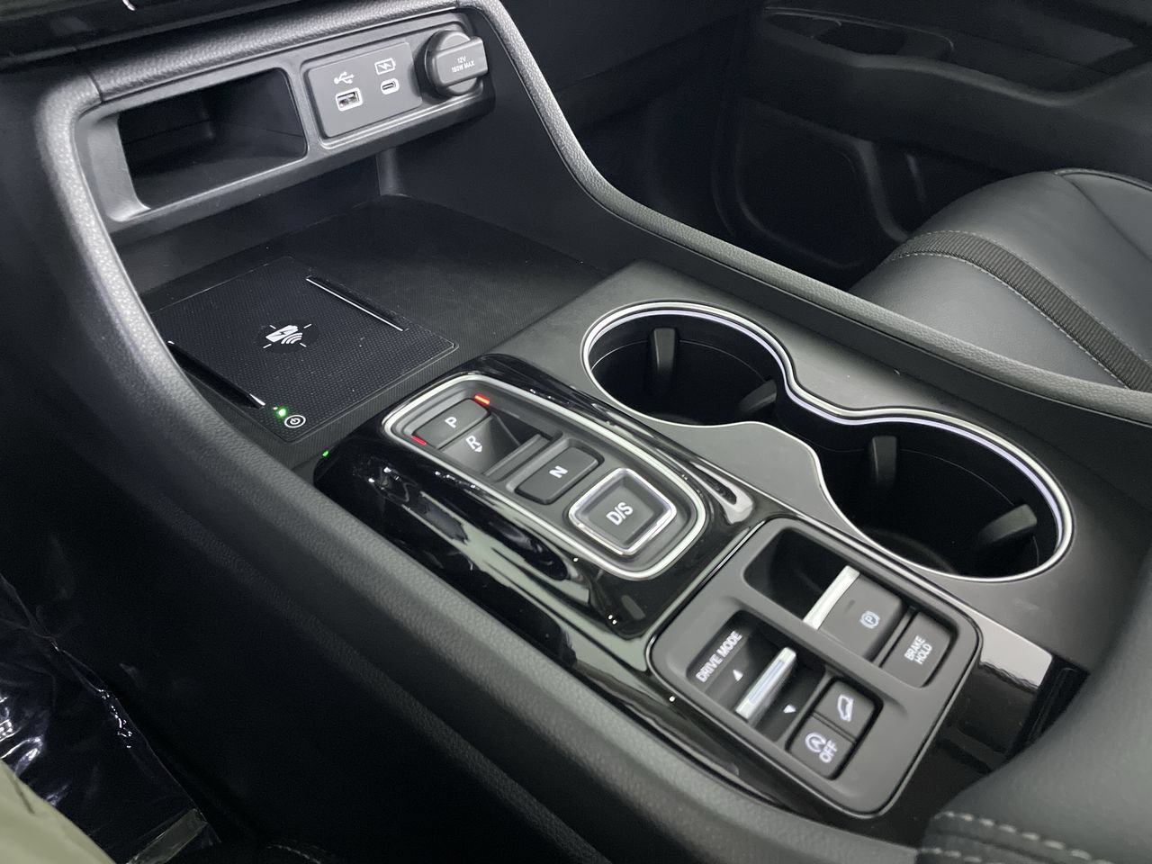 Used 2025 Honda Pilot Touring image 21