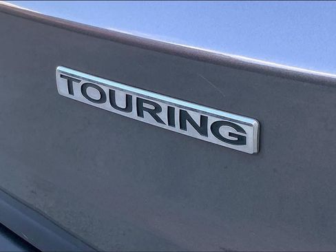 Used 2016 Honda CR-V Touring image 7
