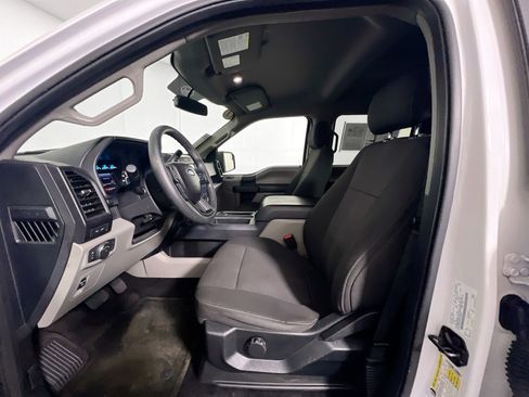 Used 2017 Ford F150 XL w/ Equipment Group 101A Mid RWD image 14