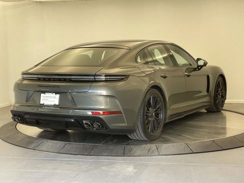 Used 2025 Porsche Panamera GTS image 7