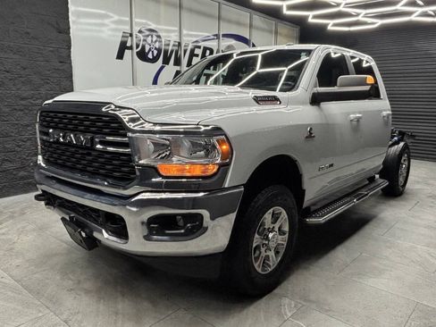 Used 2022 RAM 2500 Big Horn w/ Level A Equipment Group AWD/4WD image 5