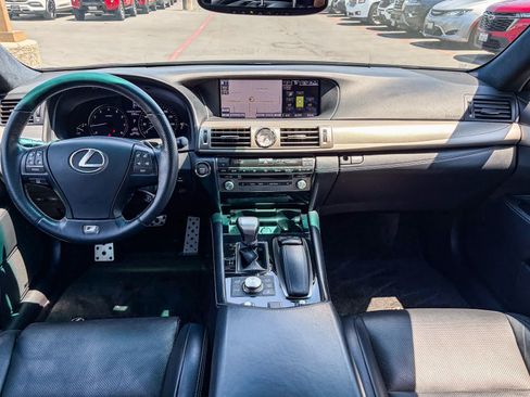 Used 2014 Lexus LS 460 w/ F Sport Package RWD image 11