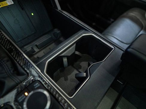 Used 2024 Toyota Tundra Limited image 35