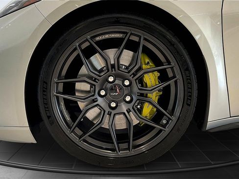 Used 2023 Chevrolet Corvette Z06 image 9