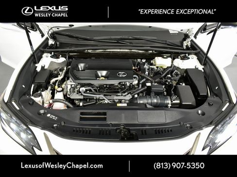 Used 2022 Lexus ES 300h F Sport image 16