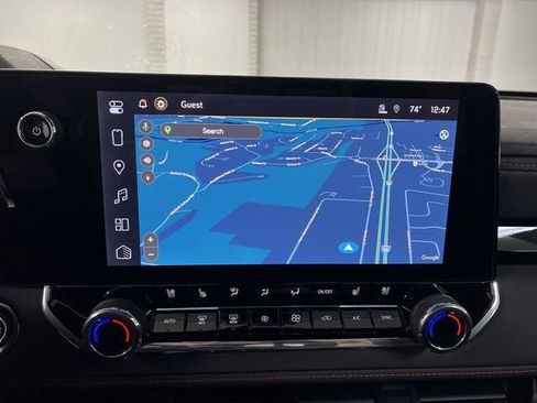 New 2025 Chevrolet Colorado Z71 w/ Midnight Edition image 14