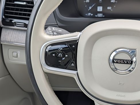 Used 2022 Volvo XC90 T6 Inscription w/ Advanced Package AWD/4WD image 23