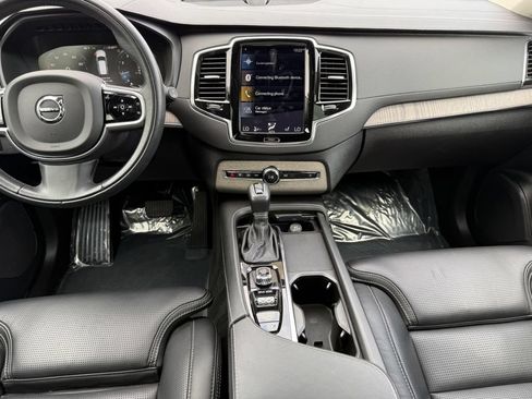 Used 2021 Volvo XC90 T6 Inscription w/ Advanced Package AWD/4WD image 12