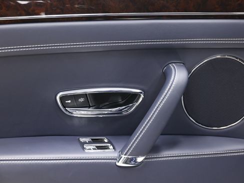 Used 2016 Bentley Flying Spur V8 AWD/4WD image 49