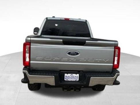 Used 2024 Ford F250 XL image 5