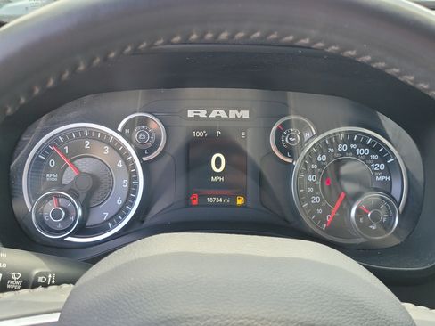 Used 2024 RAM 1500 Big Horn RWD image 25