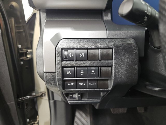 Used 2024 Toyota Tacoma TRD Off-Road w/ TRD Off Road Upgrade Package AWD/4WD image 17