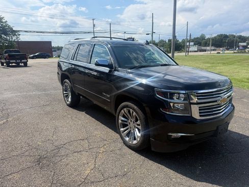 Used 2015 Chevrolet Tahoe LTZ AWD/4WD image 3
