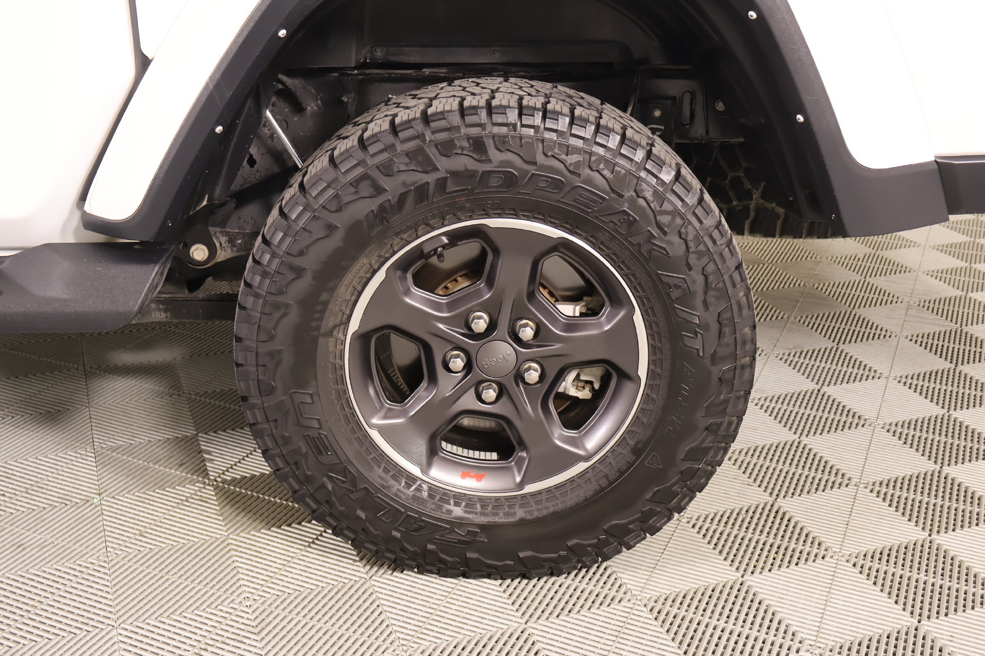 Used 2022 Jeep Gladiator Sport AWD/4WD image 17